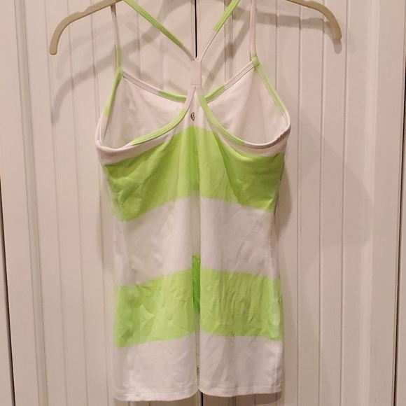 Lululemon Power Y Tank Top - Picture 4 of 9